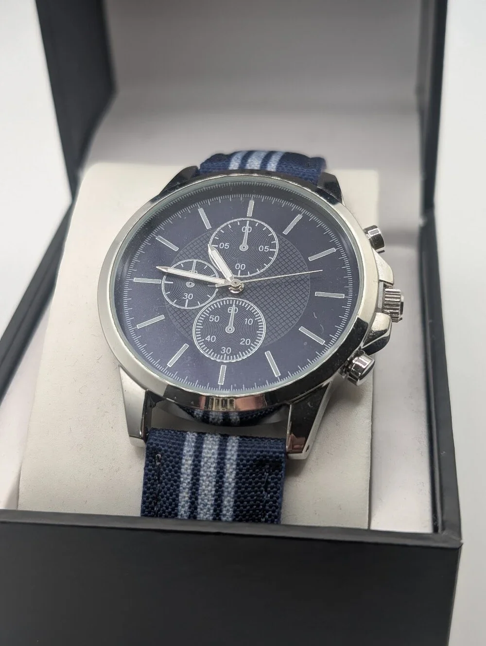 INC INTERNATIONAL CONCEPTS Men's Blue & White Striped Denim Strap Watch 42mm